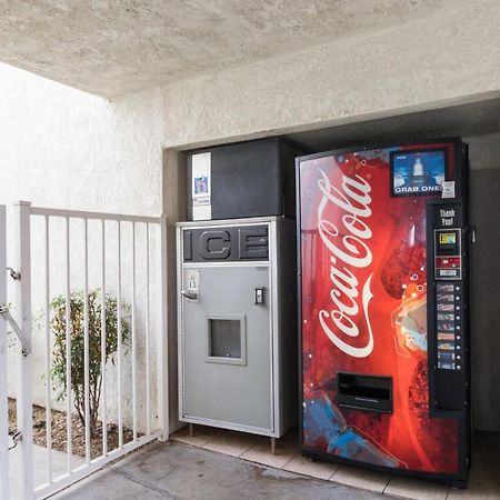 Motel 6 Hemet Exterior foto