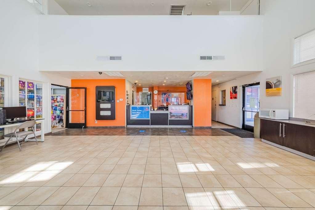 Motel 6 Hemet Interior foto
