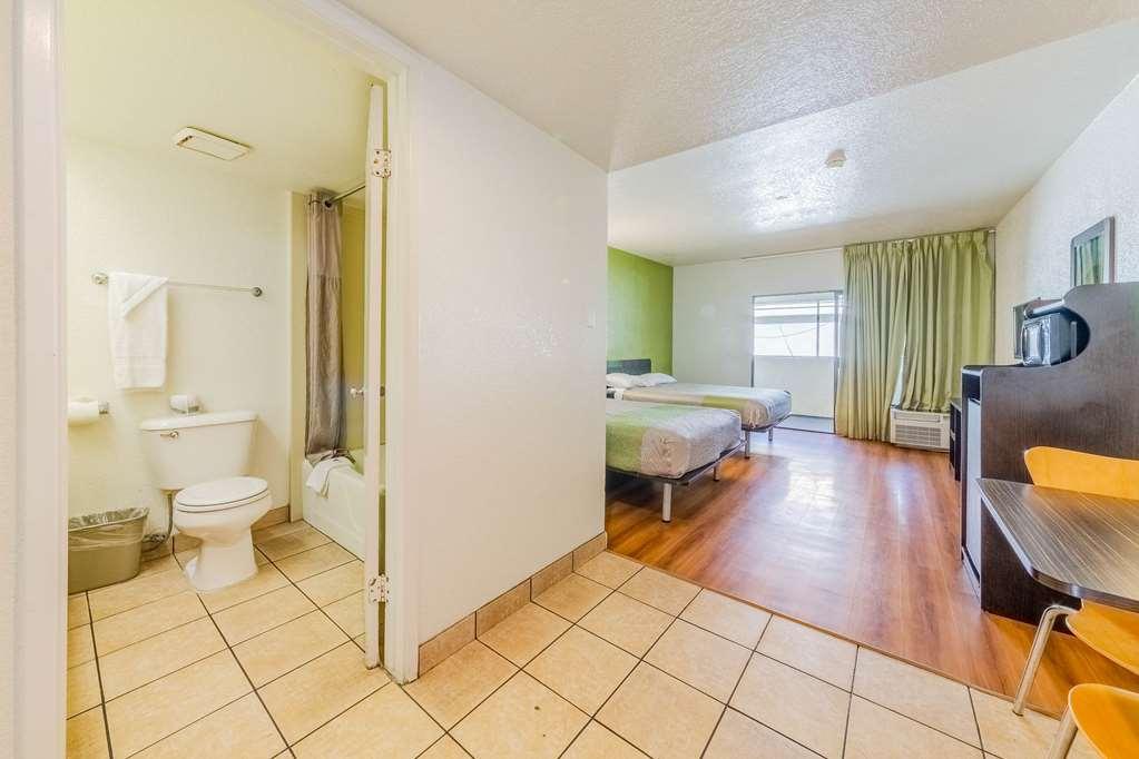 Motel 6 Hemet Quarto foto