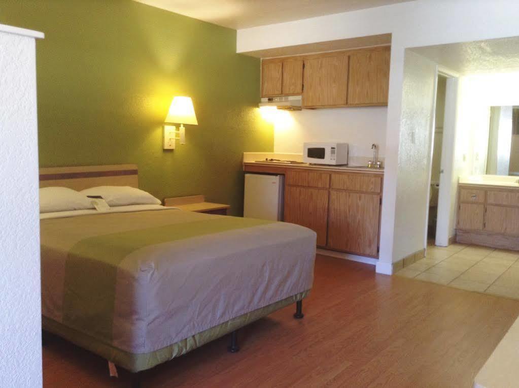 Motel 6 Hemet Exterior foto